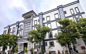 Liwa - The Transit Hotel, Bengaluru